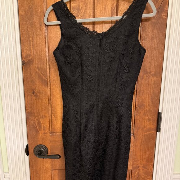 Women’s Cocktail Black Dress with Lace, Size 7 - Picture 2 of 5